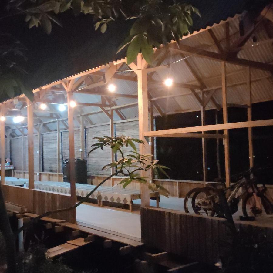 Roemah Abdoe Apartment Arau ภายนอก รูปภาพ
